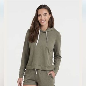 Vuori Halo essential hoodie